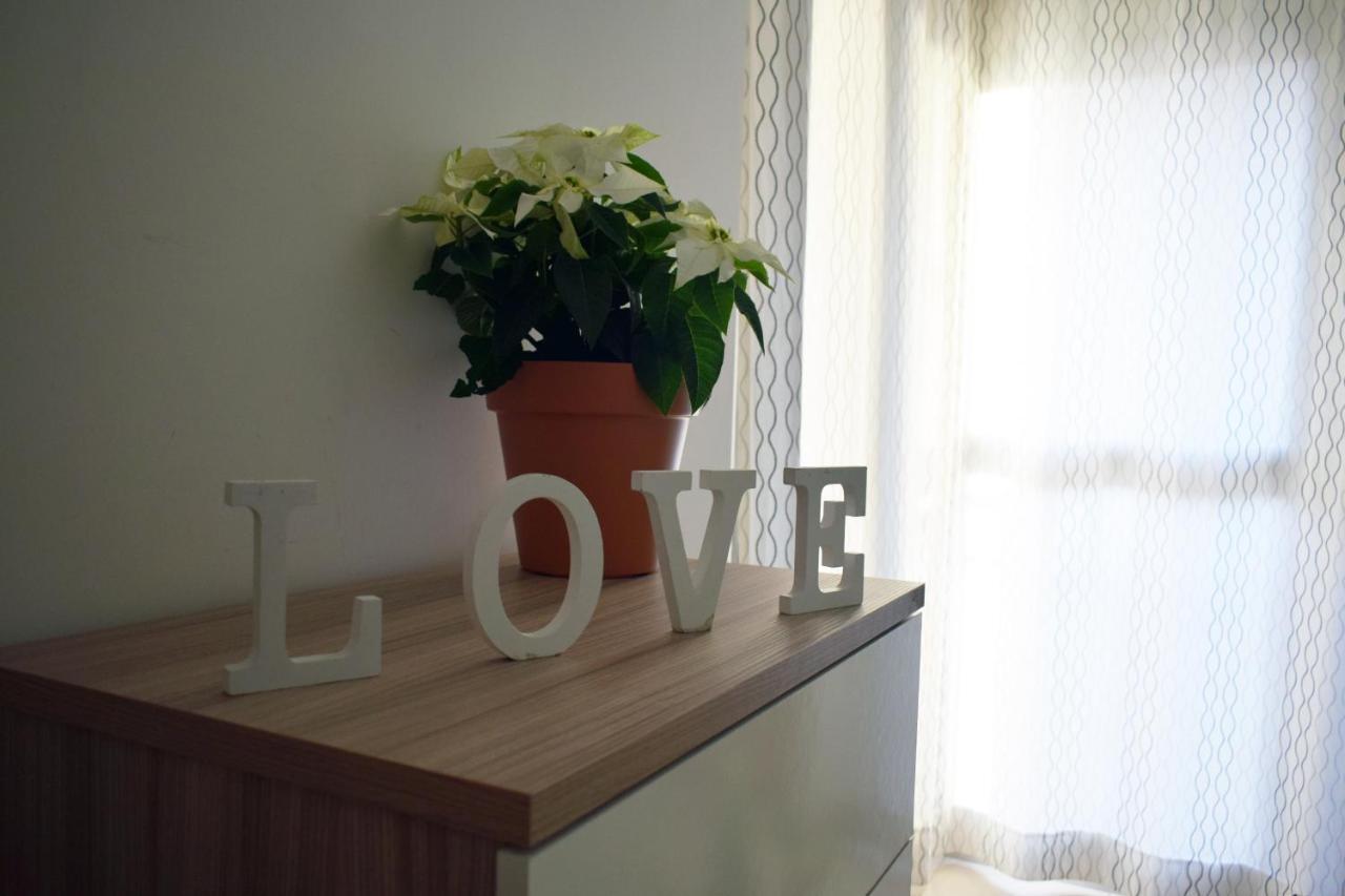 Apartacona-Playa Apartment Valencia Ngoại thất bức ảnh